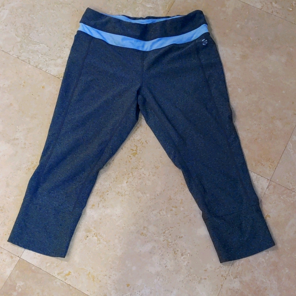 M Capri Yoga Pants by Impact Jillian Michaels